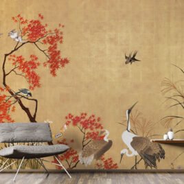"Carta da parati BYŌBU. Riproduzione fedele di un paravento giapponese d'epoca con texture a riquadri in foglia d'oro antica, decorato con aceri rossi, crisantemi e gru della Manciuria."